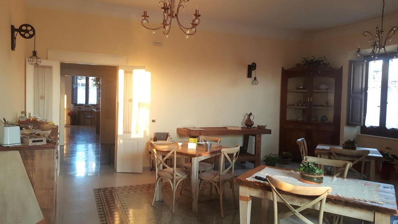 Amaranto99 Bed & Breakfast L'Aquila Bagian luar foto